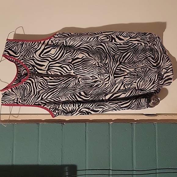 Zebra print - Picture 2 of 4